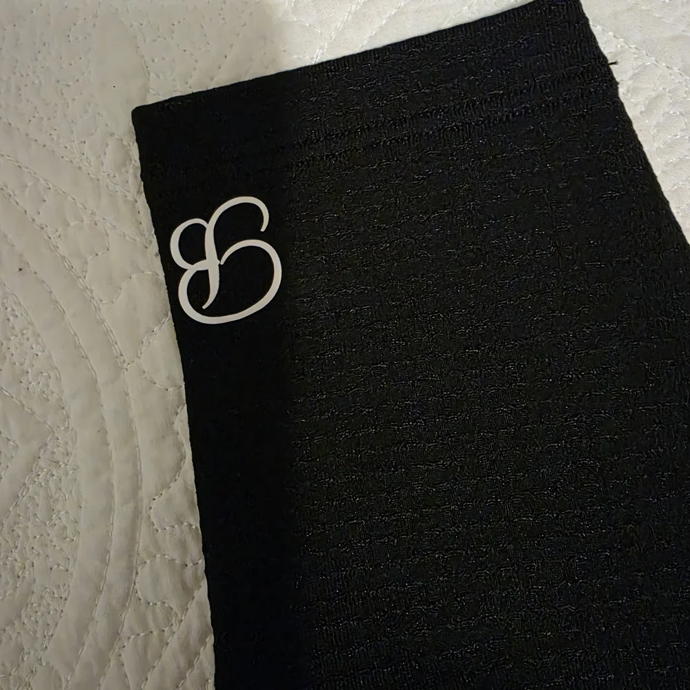 Bombshell Sportswear Black Leggings with Red Stripes Size XS - Picture 3 of 4